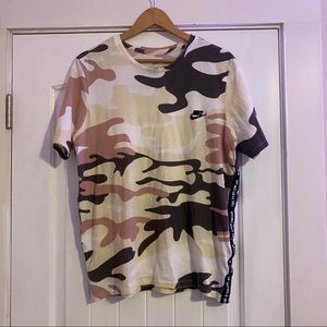 Nike Tee Short Sleeve Camo T-Shirt (M)